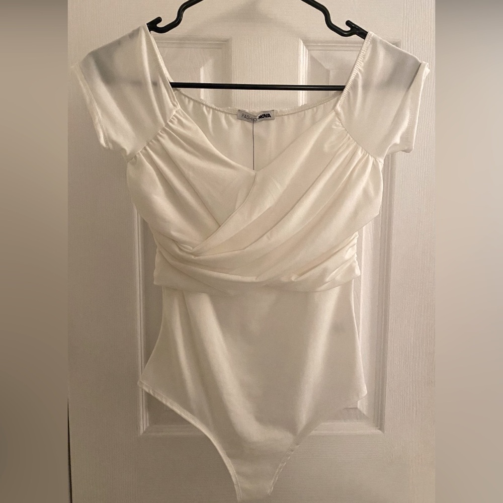 NWT Fashion Nova Bodysuit